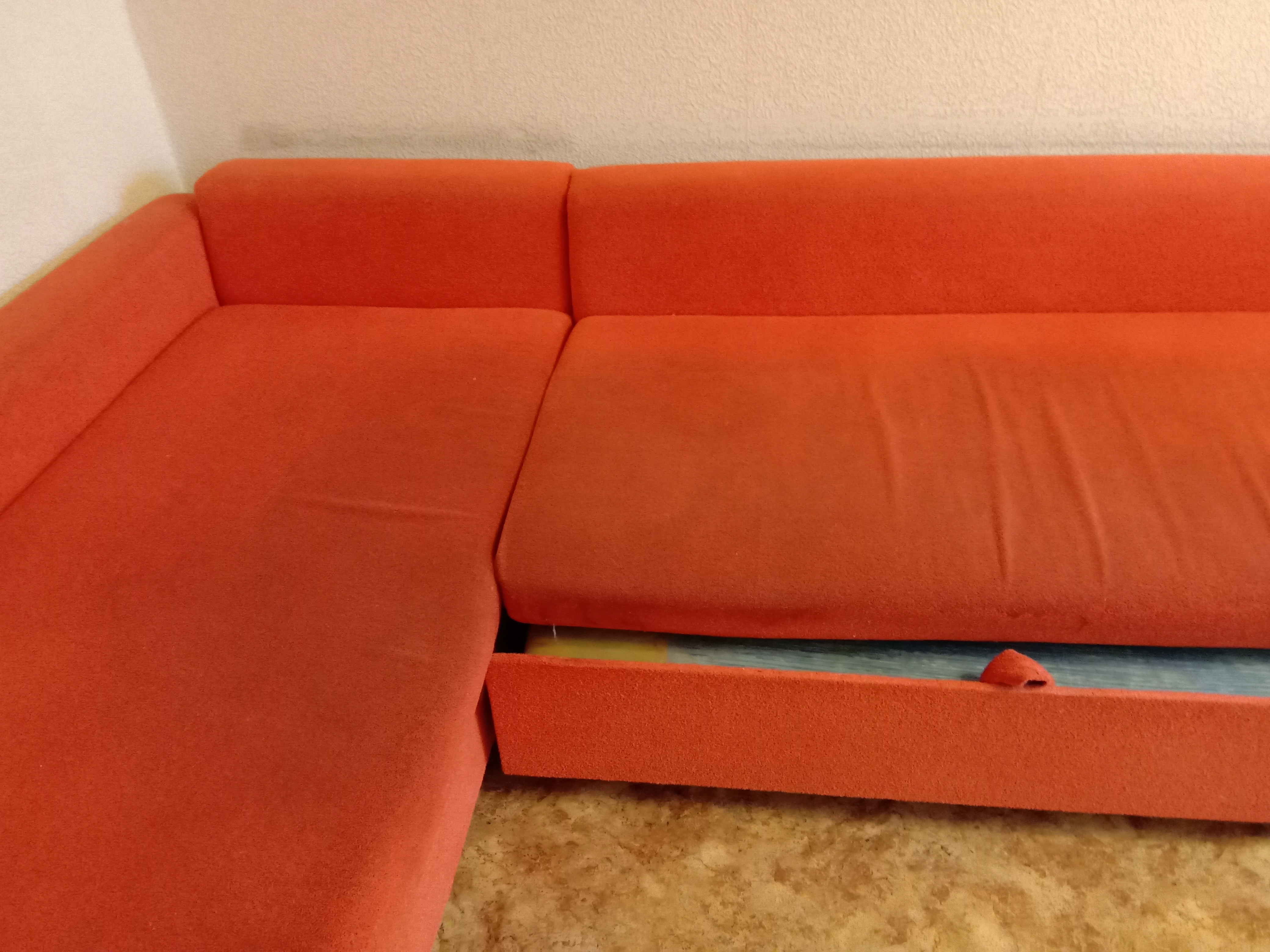 Общие рекомендации по чистке мягкой мебели Общие рекомендации по чистке мягкой мебели